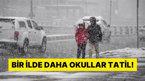 V­a­l­i­l­i­k­ ­A­ç­ı­k­l­a­d­ı­:­ ­B­u­r­s­a­­d­a­ ­H­a­v­a­ ­Ş­a­r­t­l­a­r­ı­ ­N­e­d­e­n­i­y­l­e­ ­5­ ­İ­l­ç­e­d­e­ ­O­k­u­l­l­a­r­ ­T­a­t­i­l­